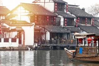 Escursione in barca del villaggio acquatico di Zhujiajiao