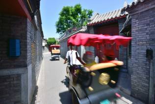 Giro in risciò tra gli hutong